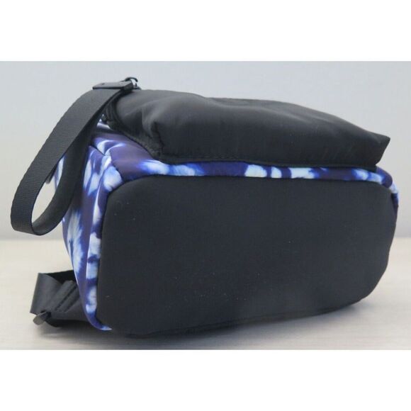 Ed Hardy EH321326B Blue/Tiger On Tie Dye Nylon Backpack - Picture 4 of 11